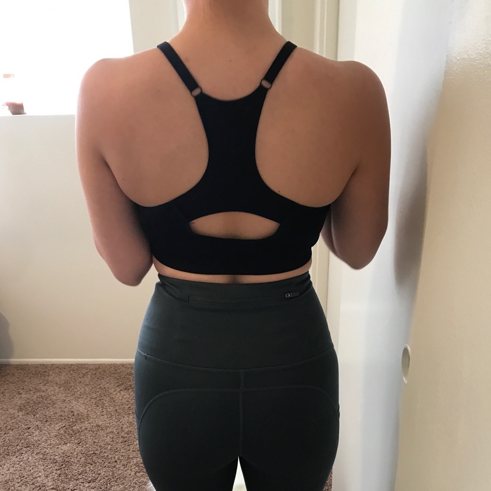 🏷SALE! LAST ONE! Seamless sports bra - Picture 3 of 4